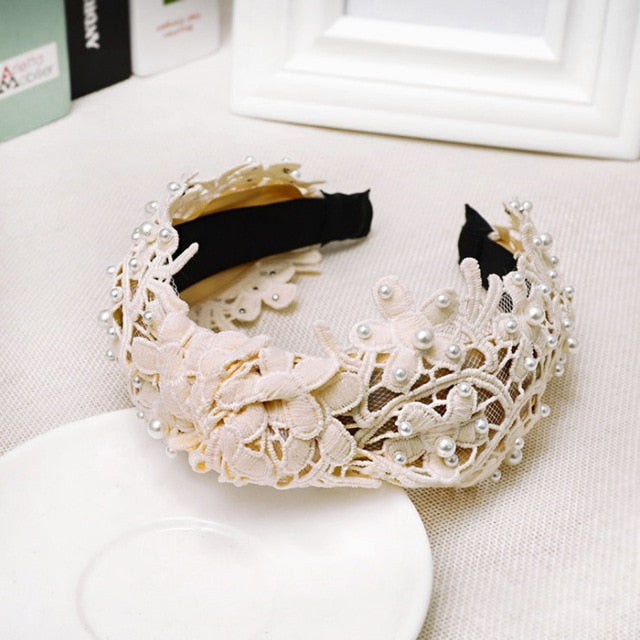 Pearl headband - Neshaí Fashion & More